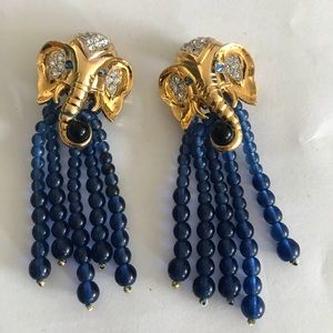 Elephant tassel clip earrings